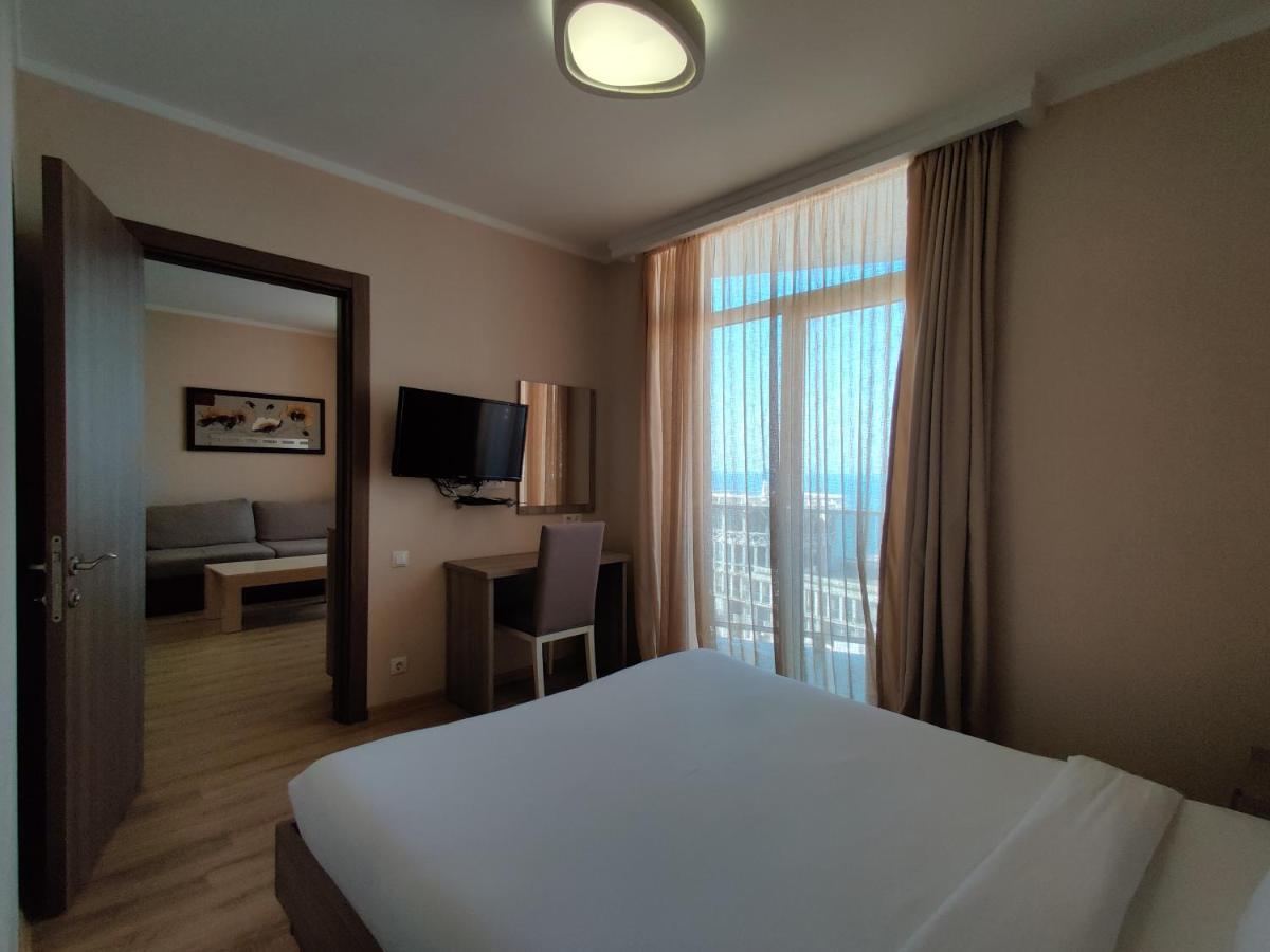 باتومي Black Sea Towers المظهر الخارجي الصورة